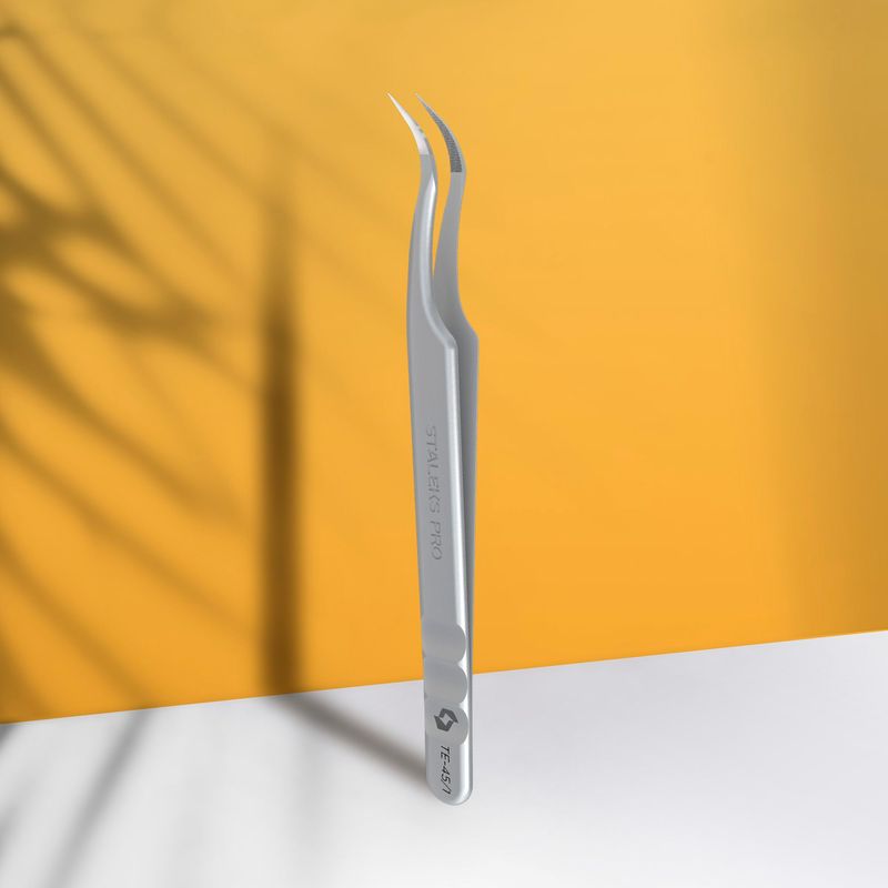 Eyelash Tweezers with Fiber Tips EXPERT 45 TYPE 1 (Curved) 